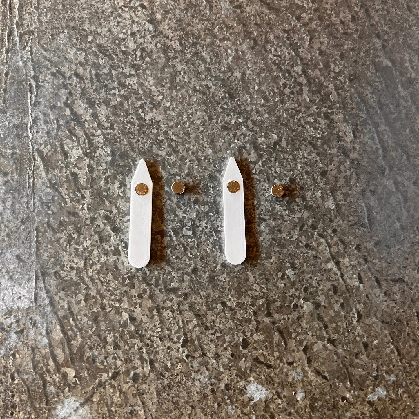 Magnetic Collar Stays