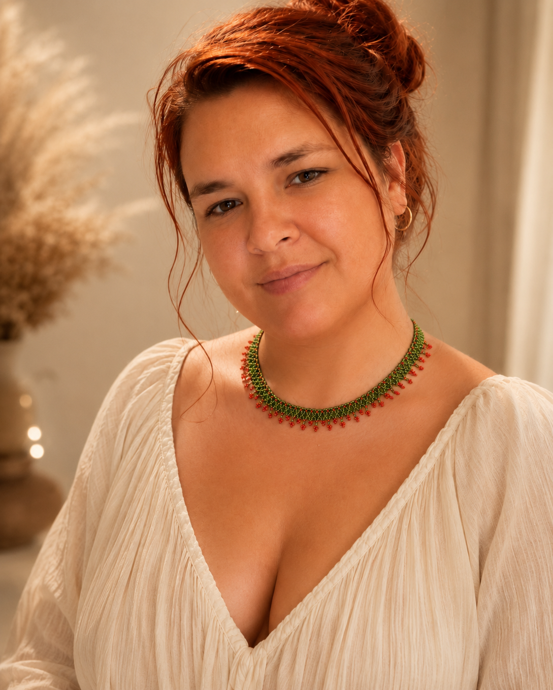 Fine Green and Red Ukrainian Handmade Sylianka-Style Beaded Choker