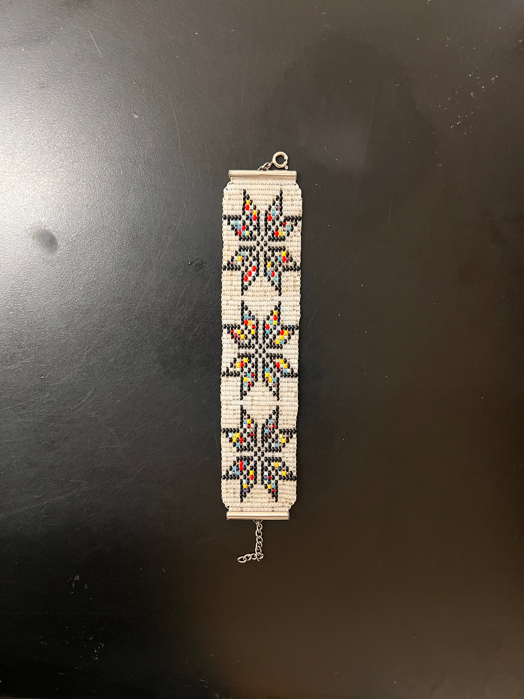 Ivory Geometric Star Beaded Bracelet