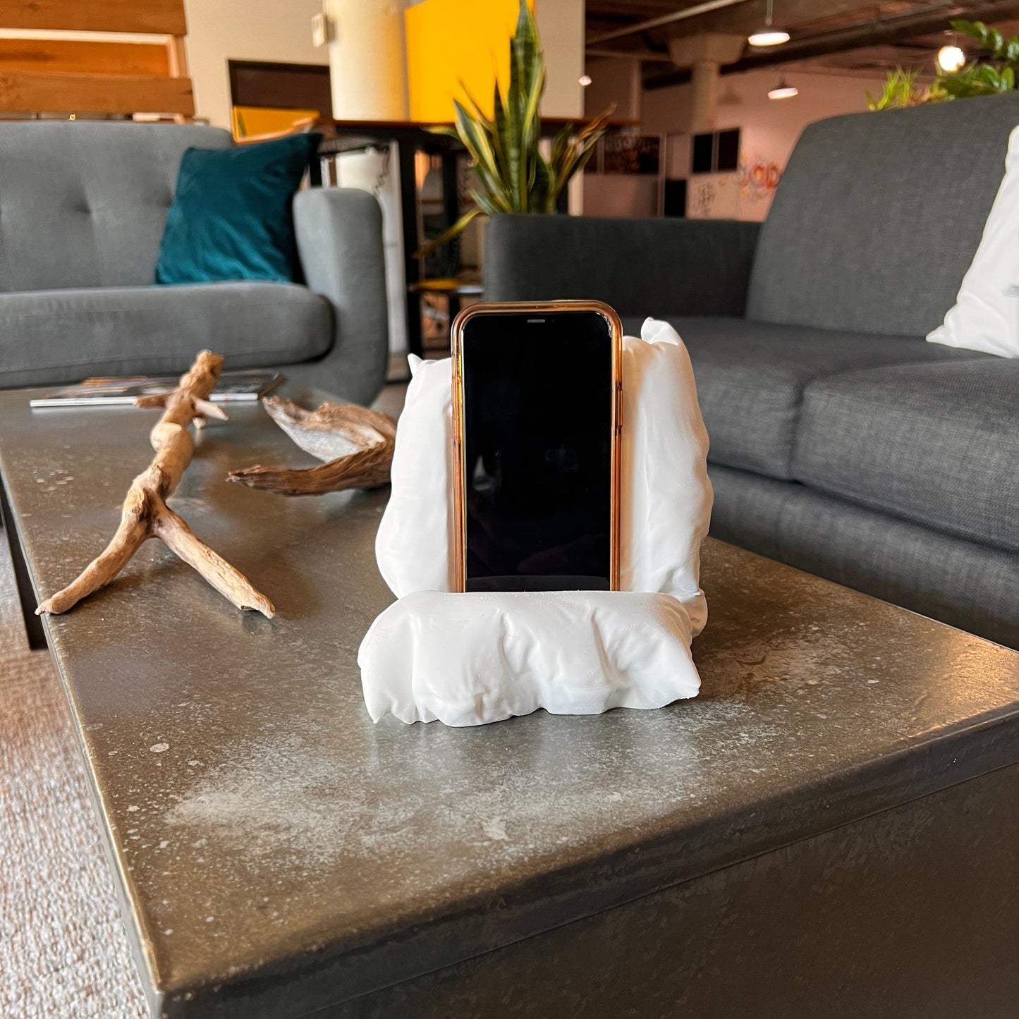 Smartphone Pillow Stand